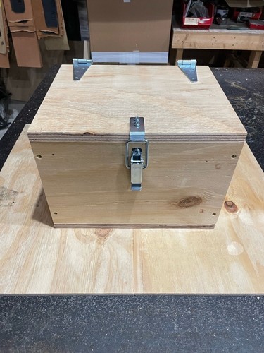 Small wooden ply export crate - wooden,