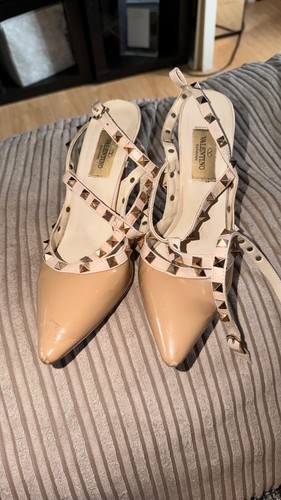 Valentino garivani rockstud - valentino,