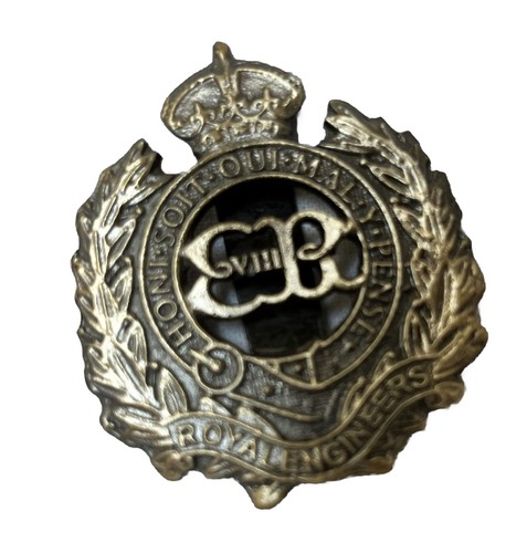 Edward viii cap badge - cap,