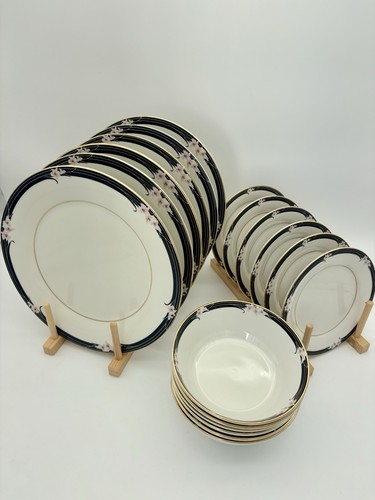 Vintage royal doulton vogue - vintage,