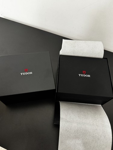 Tudor watch box set - watch, inner