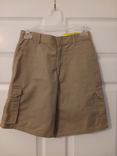 Boys khaki nwts cargo shorts - khaki,