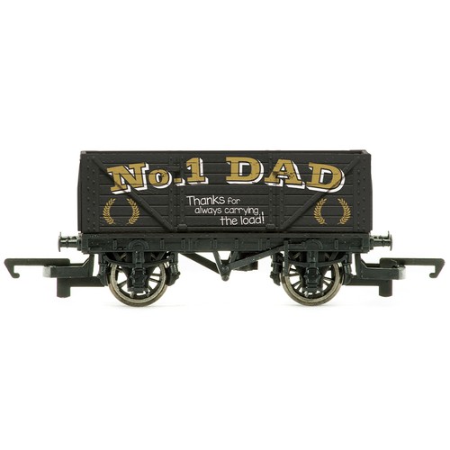 Hornby r60323 2026 fathers day - fathers,