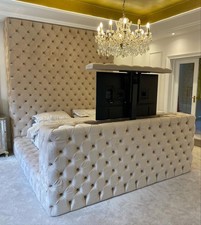 Temper Chesterfield TV Bed