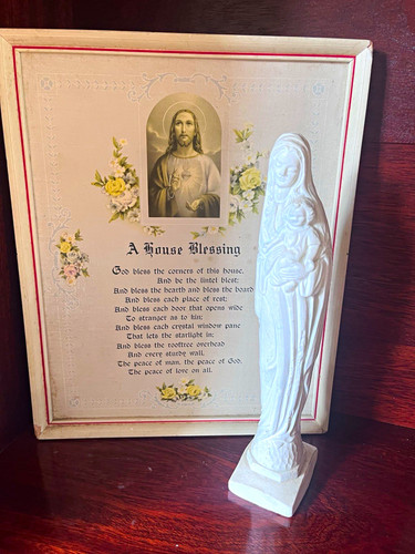 Virgin mary hand - virgin,