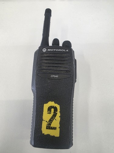 Motorola cp040 uhf - cp040, walkie