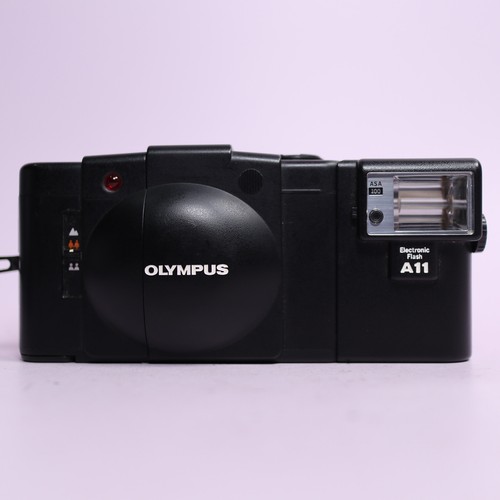 Olympus xa2 35mm - olympus,