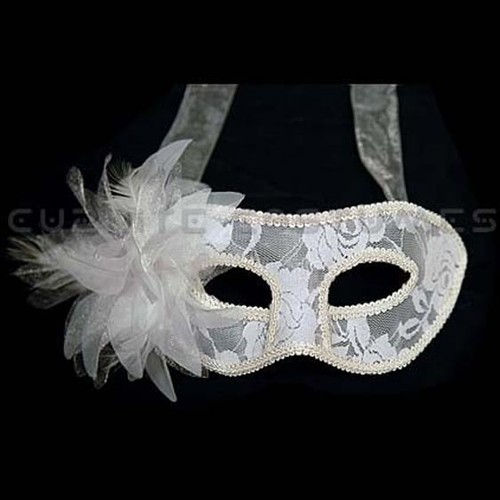 White venetian women - white, lace