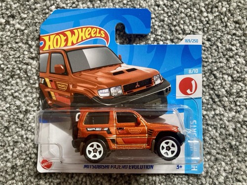 Hot wheels mitsubishi pajero - mitsubishi,
