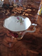 Royal Albert 4463 Tea Cup