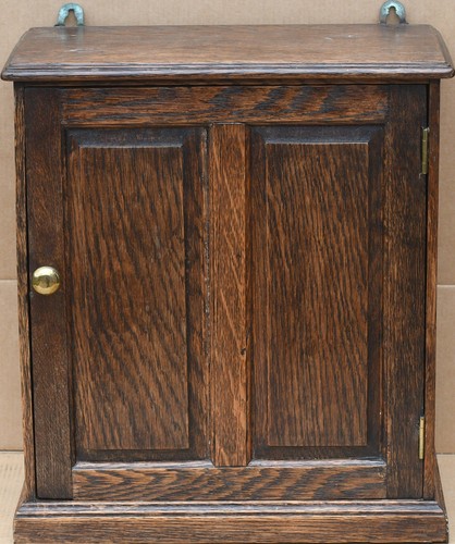 Small old oak wooden single - wooden,