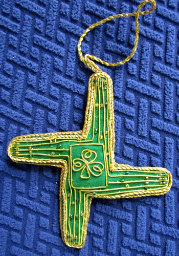 Royal tara brigid cross - st,