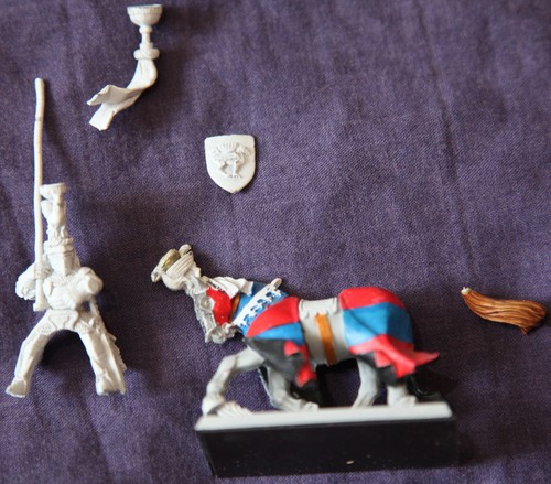Bretonnian grail knight - bretonnian,