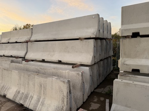 Apc concrete barriers - concrete,