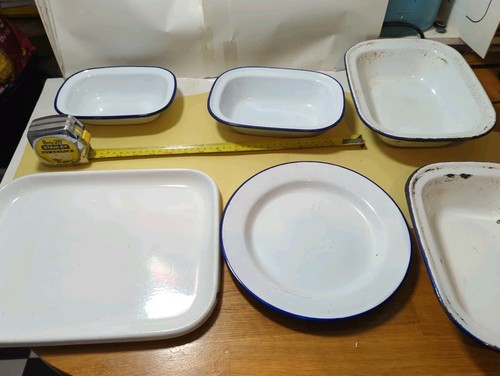 Vtg white blue enamelware - white,
