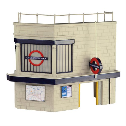Bachmann 221 scenecraft low - bachmann,