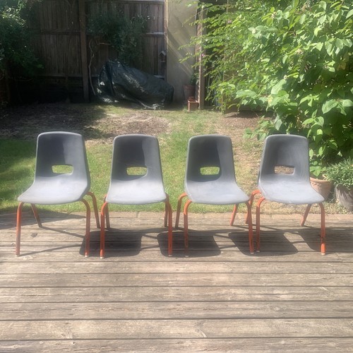 Four plastic metal school - metal, /