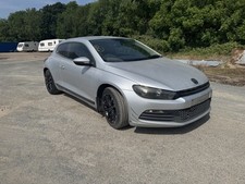 Breaking 2009 VW Scirocco Mk3  2.0 TDI Reflex Silver - 1xBOLT