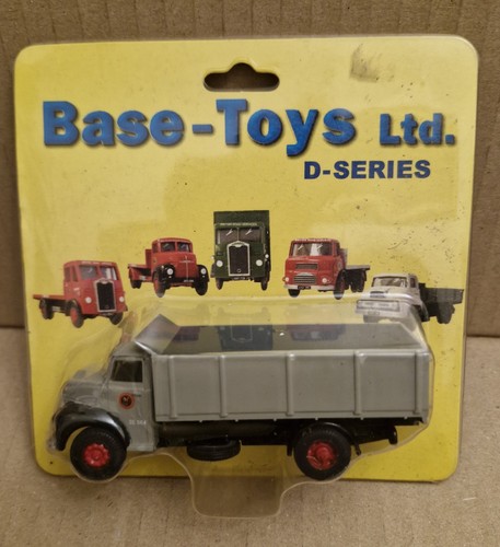 Boxed scale 1960s - boxed, tipper