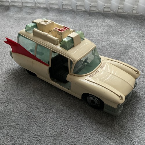 The real ghostbusters ecto - ghostbusters, ecto-1