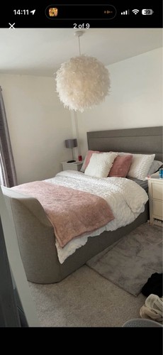 Kingsize bed with - kingsize,