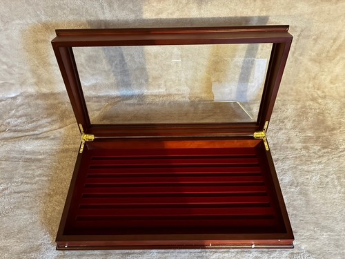 Beautiful mahogany coin - beautiful,
