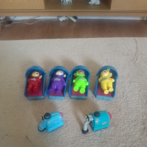 Teletubbies figures and - teletubbies,