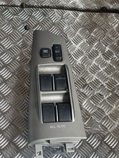 2004 TOYOTA COROLLA VERSO