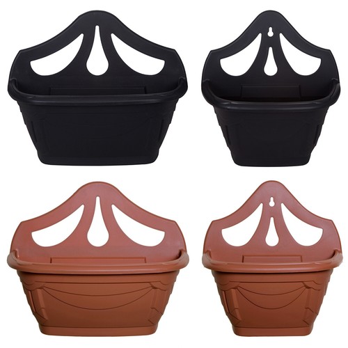 Venetian wall hanging - venetian, planter