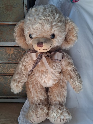 Merrythought cheekybear - merrythought,