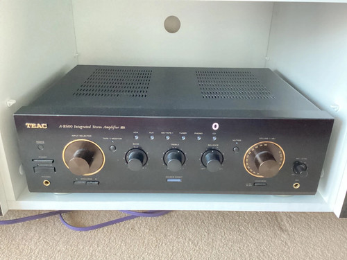Teac 600 integrated - integrated, stereo