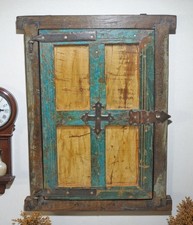 Antique Wooden Wall Décor