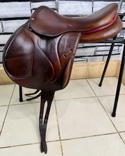 17 1/2” MW Devoucoux Chiberta O Jump Saddle - Brown