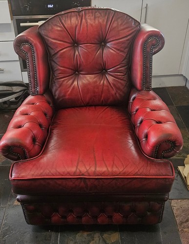 Chesterfield leather armchair - leather,
