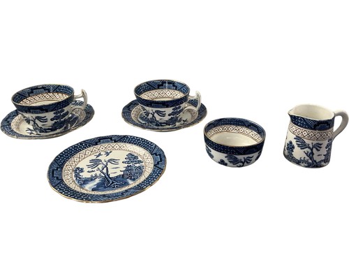 Chinese willow pattern tea set - pattern,