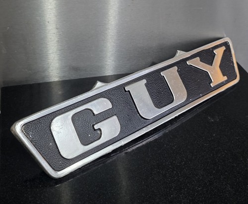 Guy motors emblem - emblem,