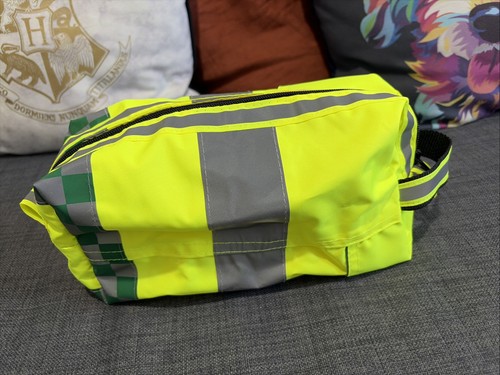 Ambulance paramedic bag - paramedic,