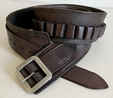 VINTAGE WESTERN LEATHER CARTRIDGE BELT.
