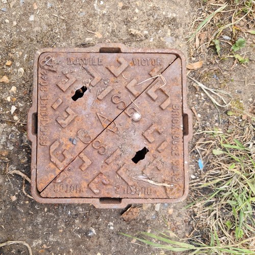 Cast iron manhole cover - cast,