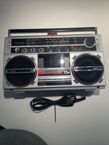 Toshiba bombeat 85s - toshiba, rt-85s