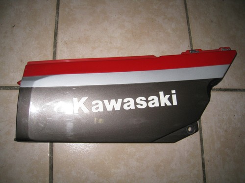 Gpx 600 zx600c - fairing, side