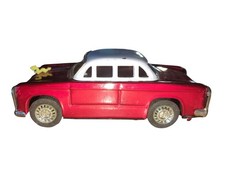 RARE VOITURE SEDAN DONG FENG Sedan FRICTION Red Metallic 