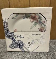 ROYAL DOULTON CARMEL NEW BOXED 8 Piece Dinner Set Plates Mugs Bowls Side Plates