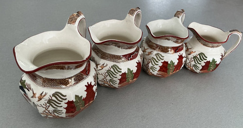Wedgwood set creamer jugs - set, of