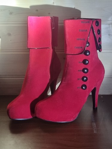 Grape myrtle red faux suede - grape,