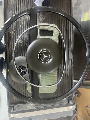 Mercedes w113 w114 w115 - w113, w108
