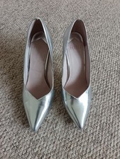 Silver Faith Court Shoes Size