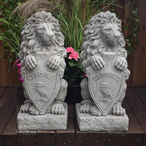Pair lions heavy - lions,