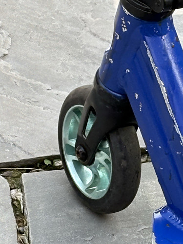 Children push scooter blue - scooter,