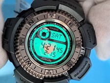CASIO VINTAGE DIGITAL WATCH